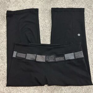 Lululemon reversible crop leggings